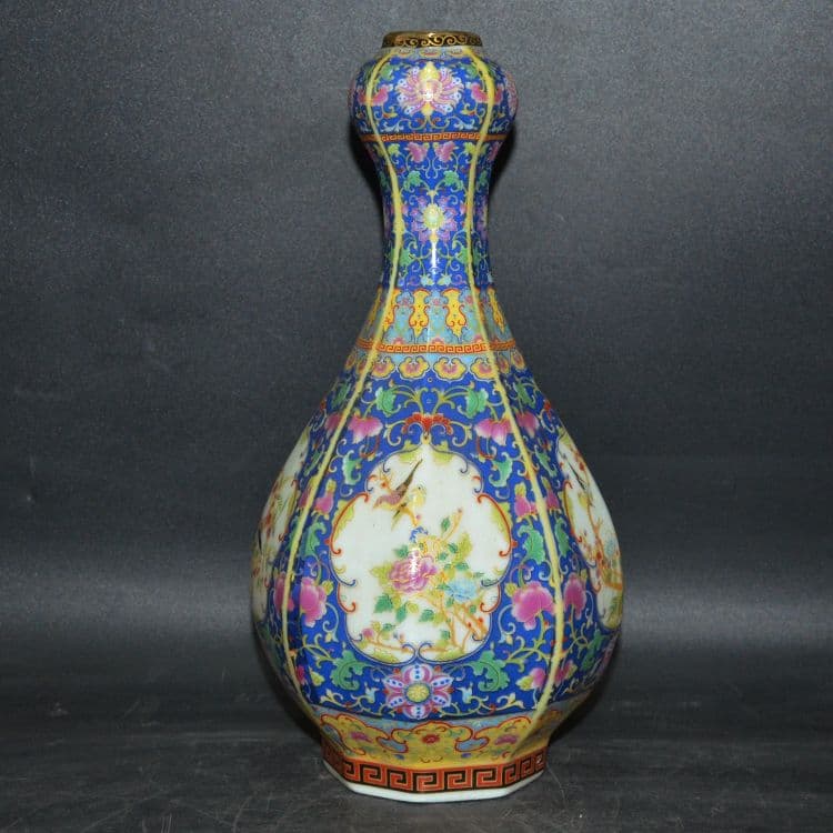大清琺瑯彩花瓶蒜頭瓶 景徳鎮 陶磁器 装飾品 現代工芸品 美術品 置物