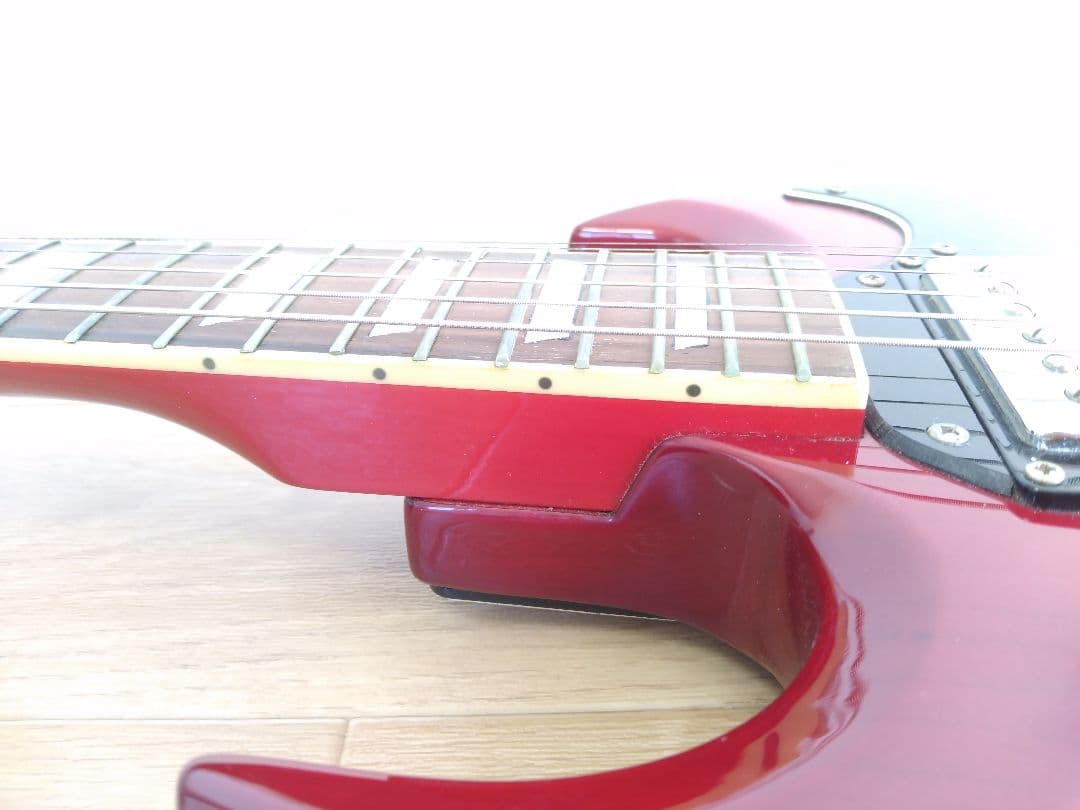 中古 Legend エレキギター 赤 ソフトケース付き