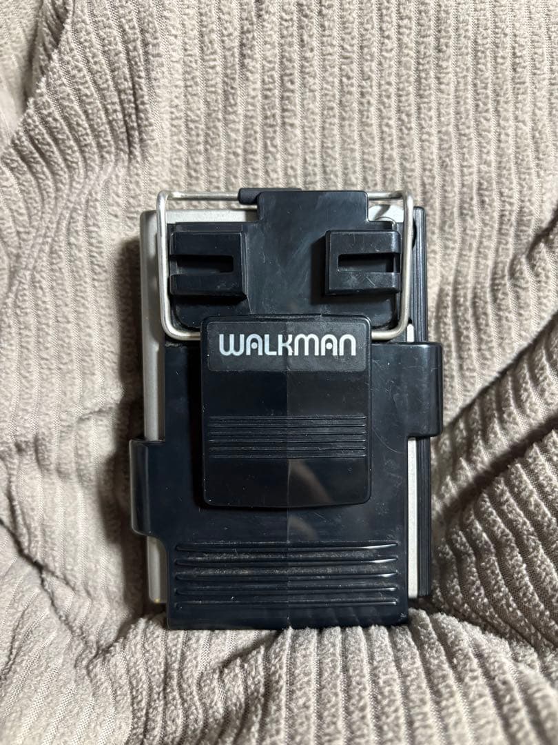 SONY WALKMAN WM-2 カセットウォークマン 銀 ケース付