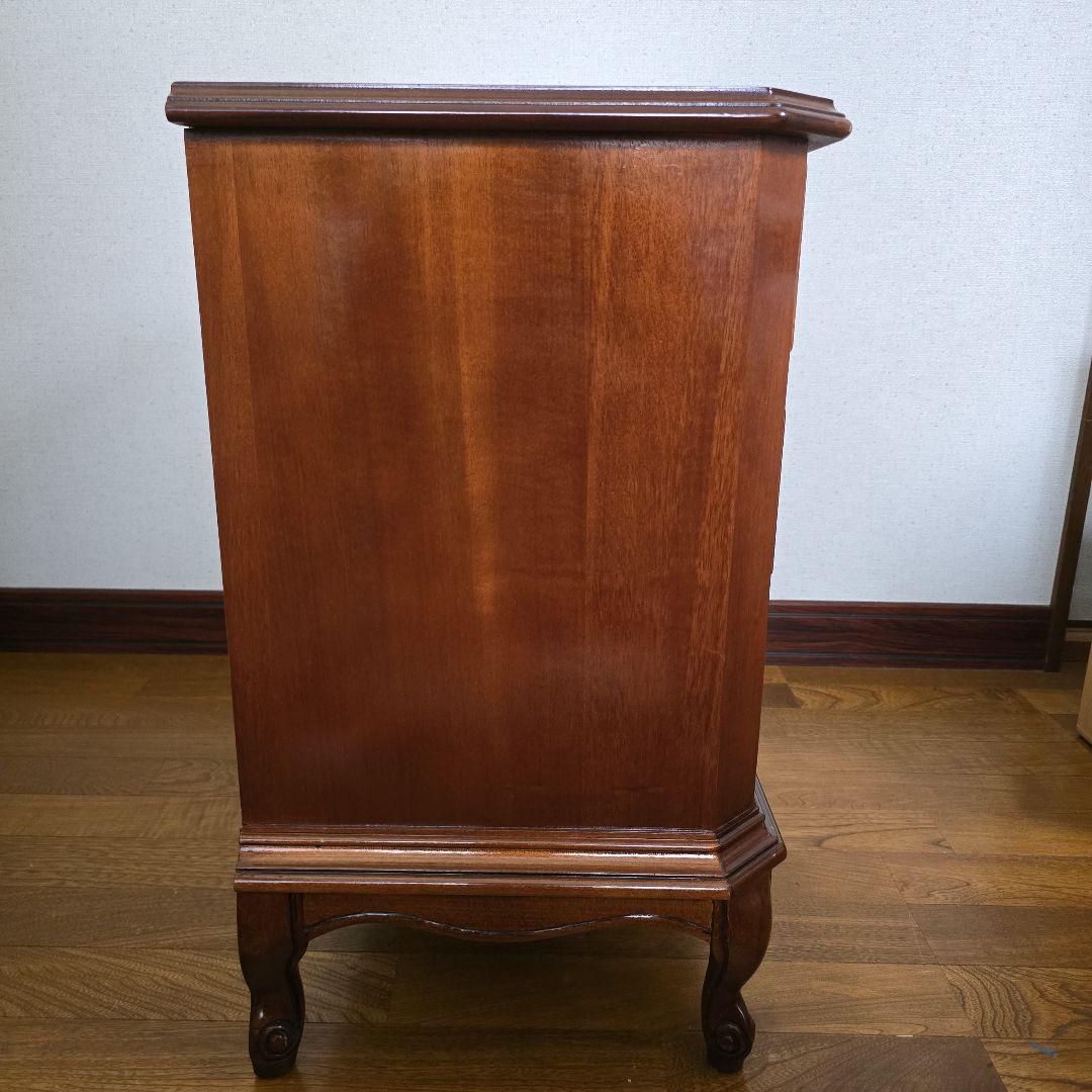 アッティカ　チェスト　三段　イタリア　象嵌　家具　猫足