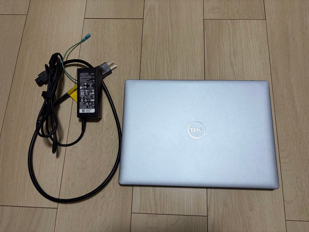 Dell Inspiron14 5445 Ryzen7 8840Uメモリ16GB