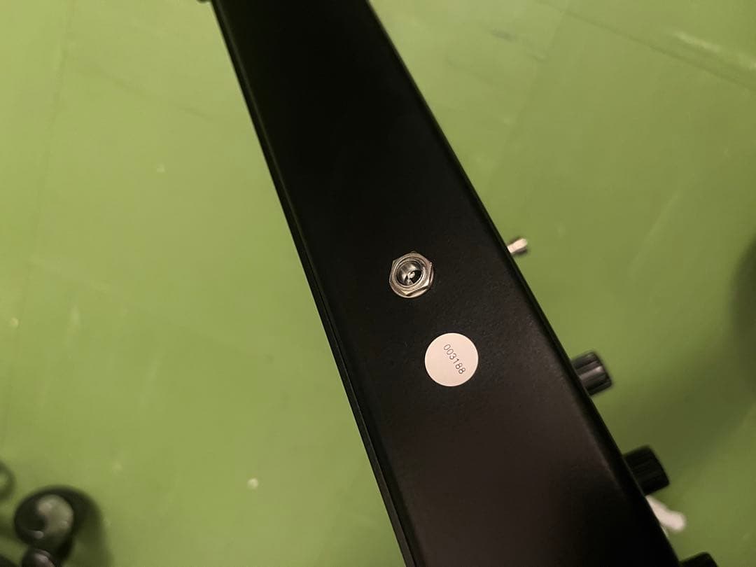 Surfy Bear スプリングリバーブ