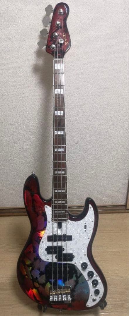 SPEAR エレキベース Gae-Bolg ゲイボルグ ホログラムレッド
