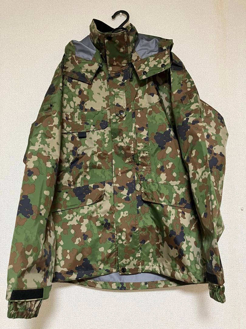 自衛隊　雨衣　ゴアテックス 赤城工業　実物