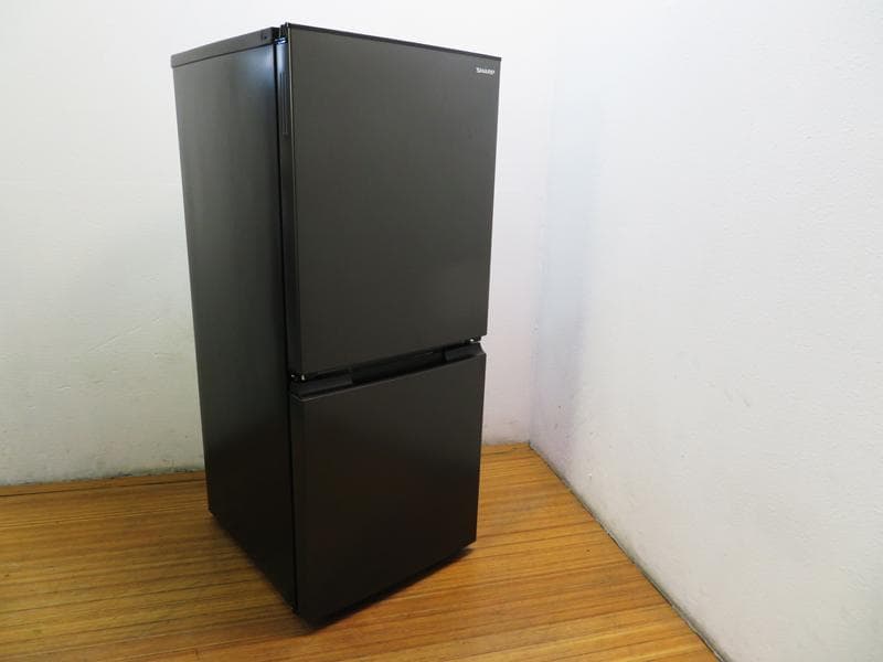 冷蔵庫 152L 2023年製 SJ-D15J どっちもつけかえドア KL02