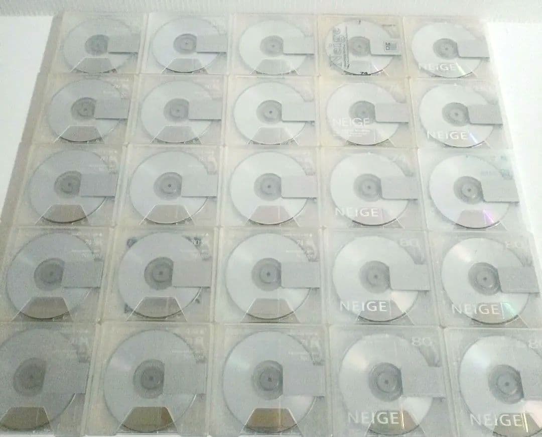 SONY MDウォークマンMZ-E500＋中古mini disc25枚