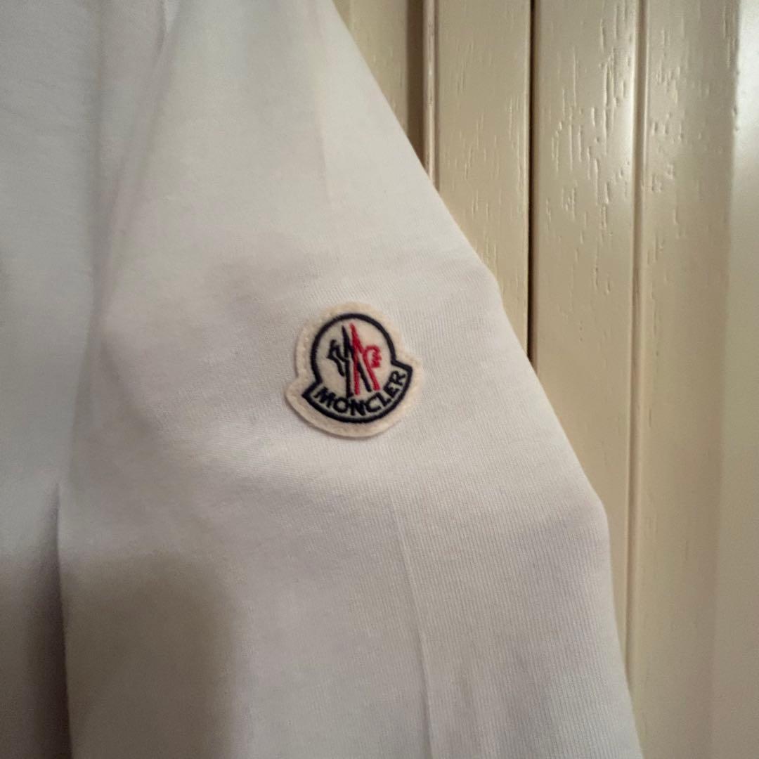 モンクレール刺繍半袖Tシャツ