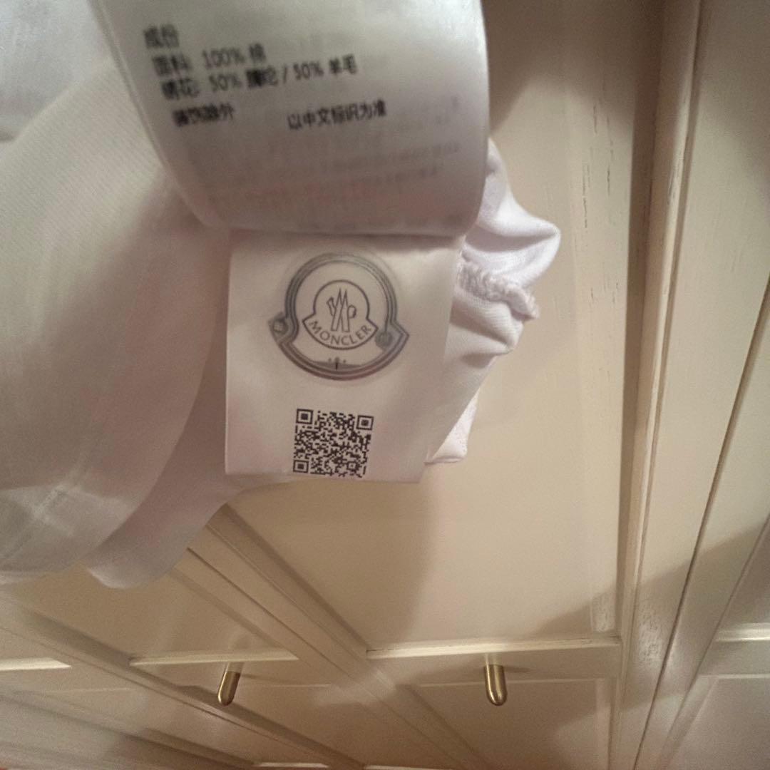 モンクレール刺繍半袖Tシャツ