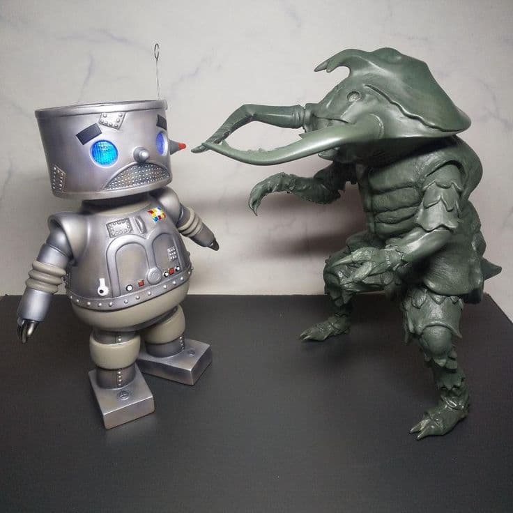 ▦ LED発光 ボロット マーミット 丸出だめ夫