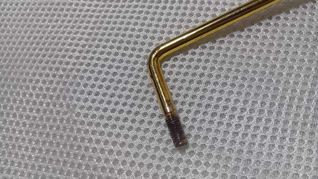 FERNANDES FGZ-550 ダブルロックトレモロ