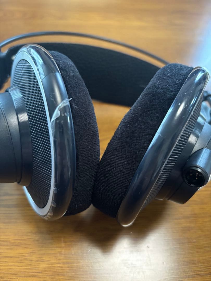 AKG ヘッドホン　K702