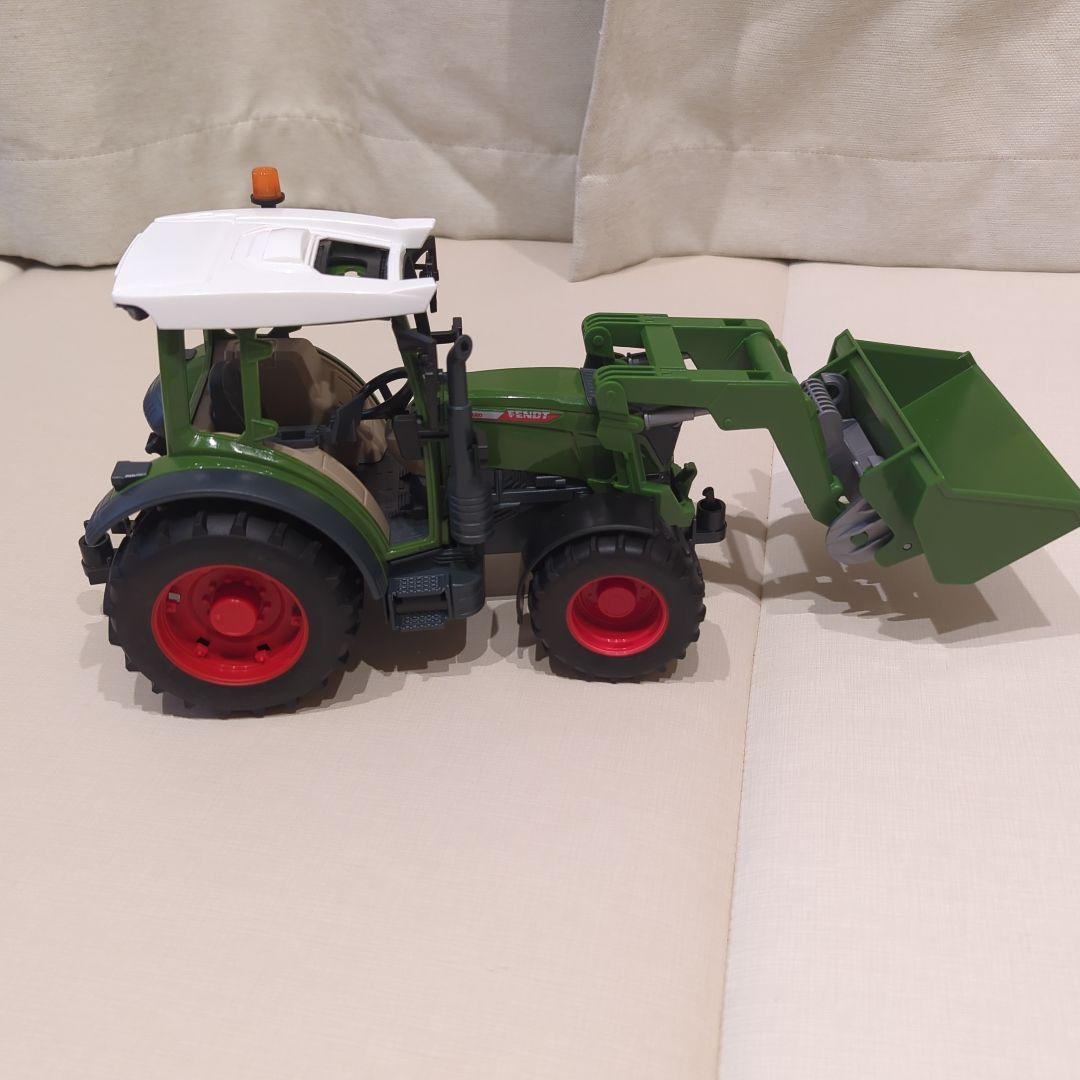 ブルーダー　トラクター　トレーラー　2台まとめ売り