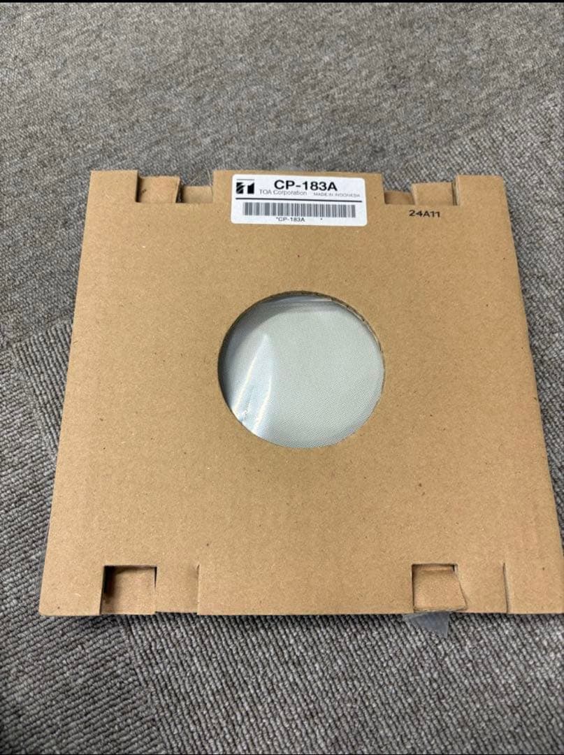 新品未使用　TOA CM-1810 天井埋込スピーカー