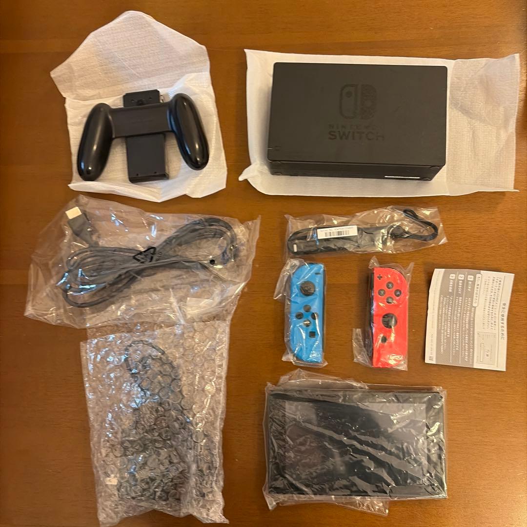 nintendo swich ネオンカラーjoy-con ストラップ一個無し