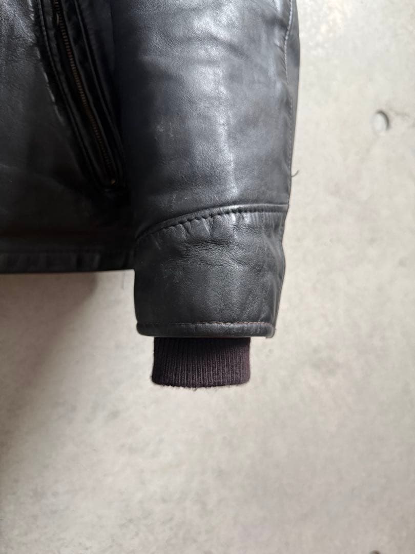 Schott シングルライダース