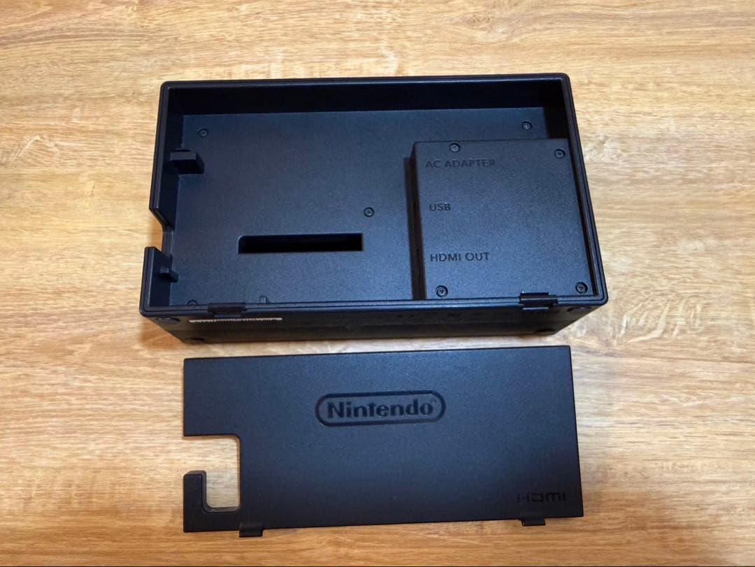 Nintendo switch 本体+付属品+箱