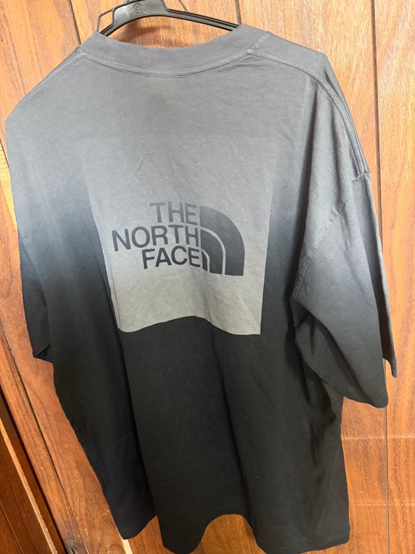 ノースフェイス一部直営店舗限定Tシャツ