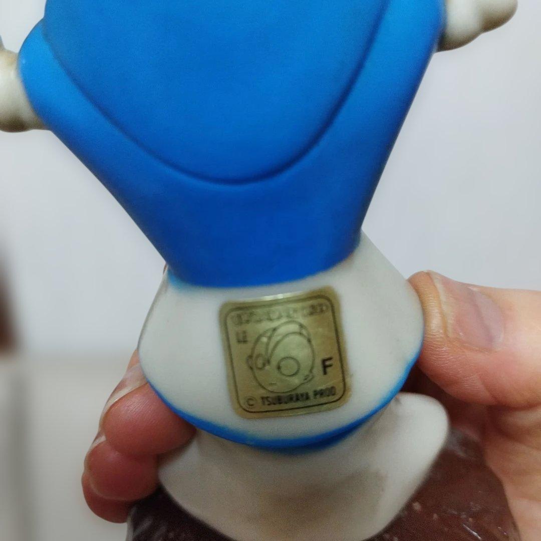 【レトロ】【バルタン星人】 台座付きフィギュア　腕が動きます　円谷プロ