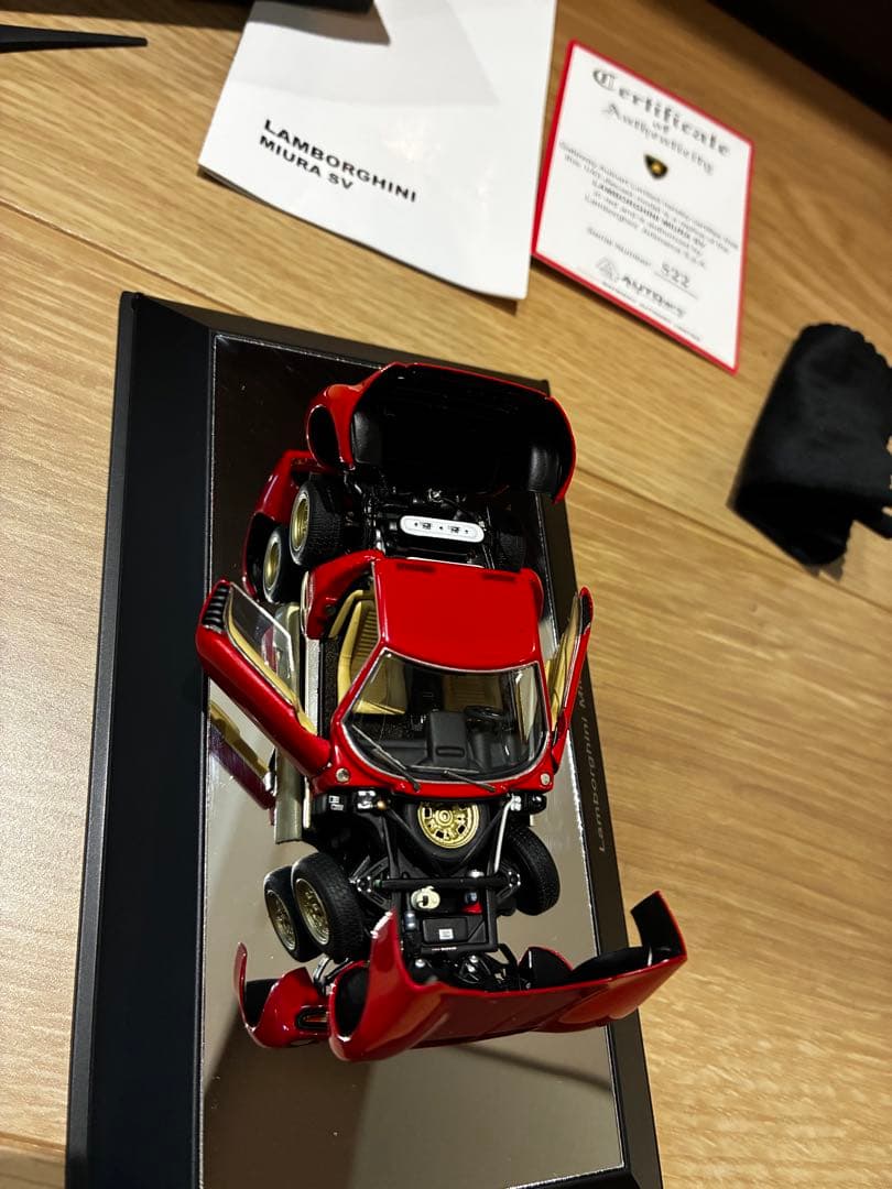 オートアート ランボルギーニ ミウラ SV 1/43 フルオープンモデル