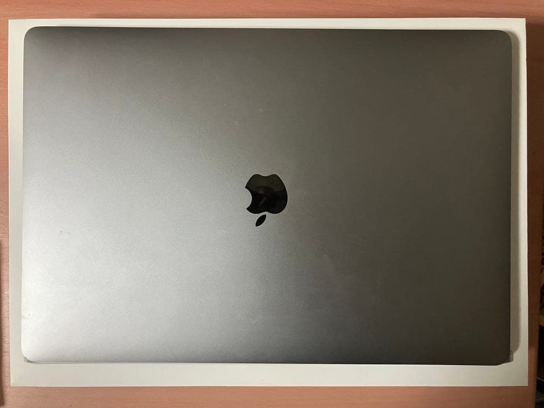 （美品）MacBookPro Core i9 SSD 1TB