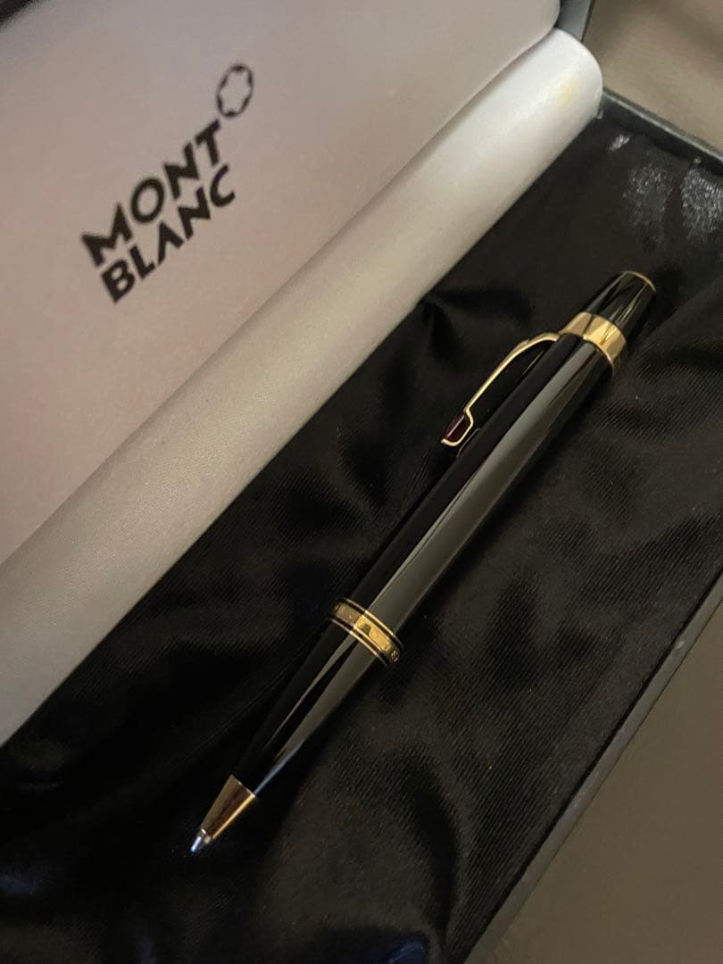◾️モンブラン ボエムルージュ◾️ツイスト式ボールペン◾️化粧箱付属◾️