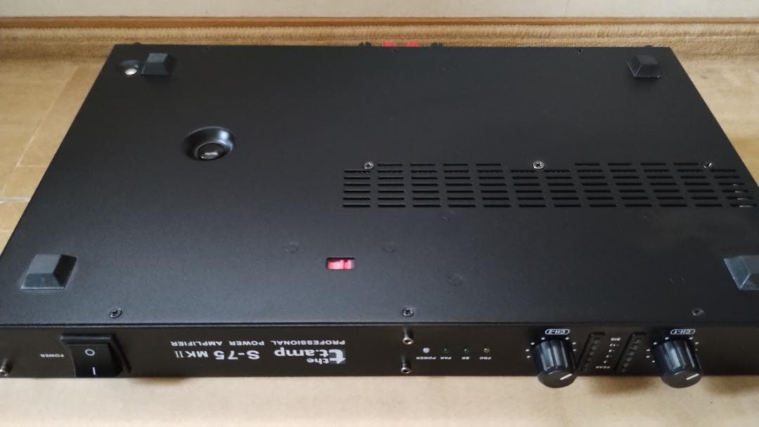 プロフェッショナル ドイツ製パワーアンプ thomann S-75mk2