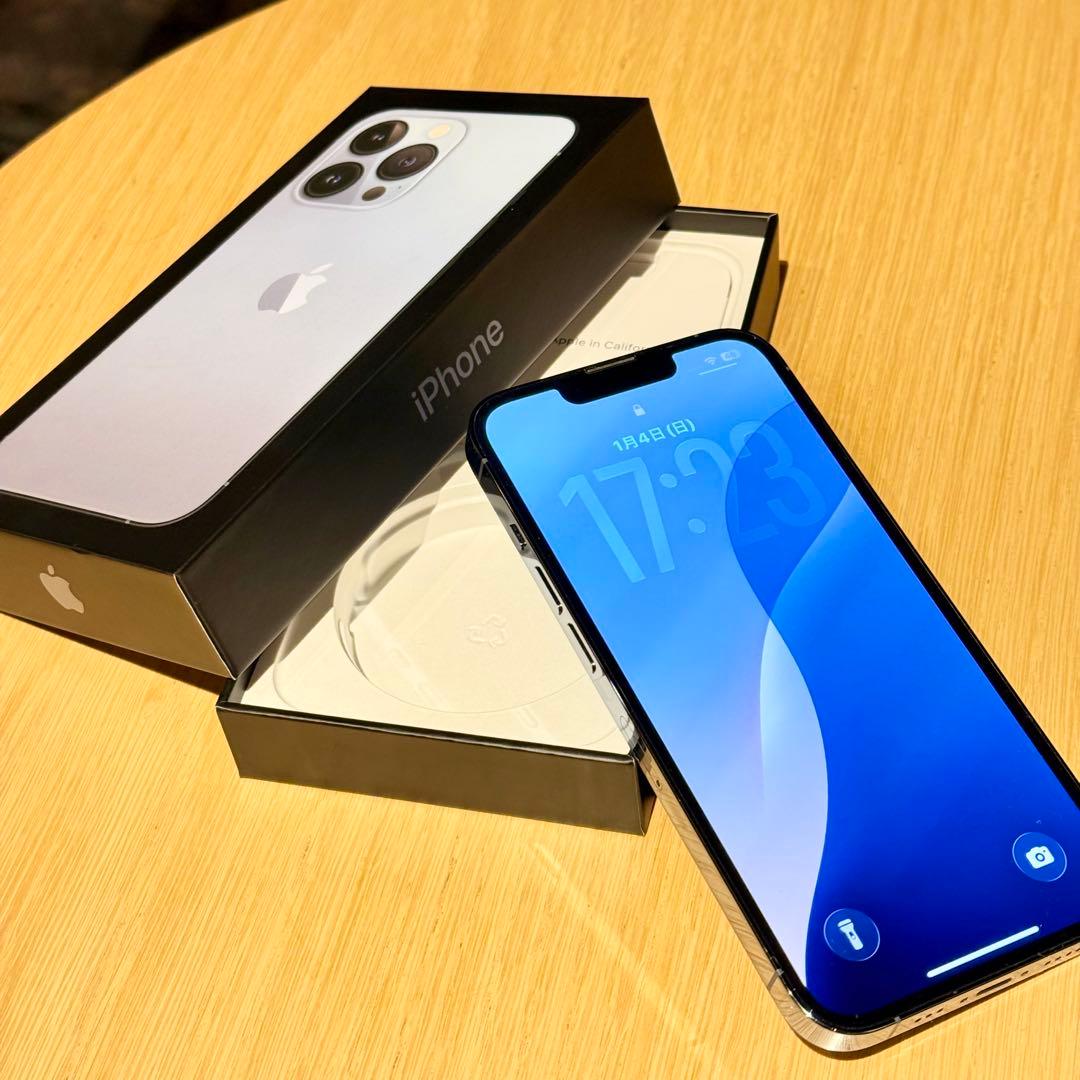iPhone 13 Pro 256GB シエラブルー バッテリー84% 美品