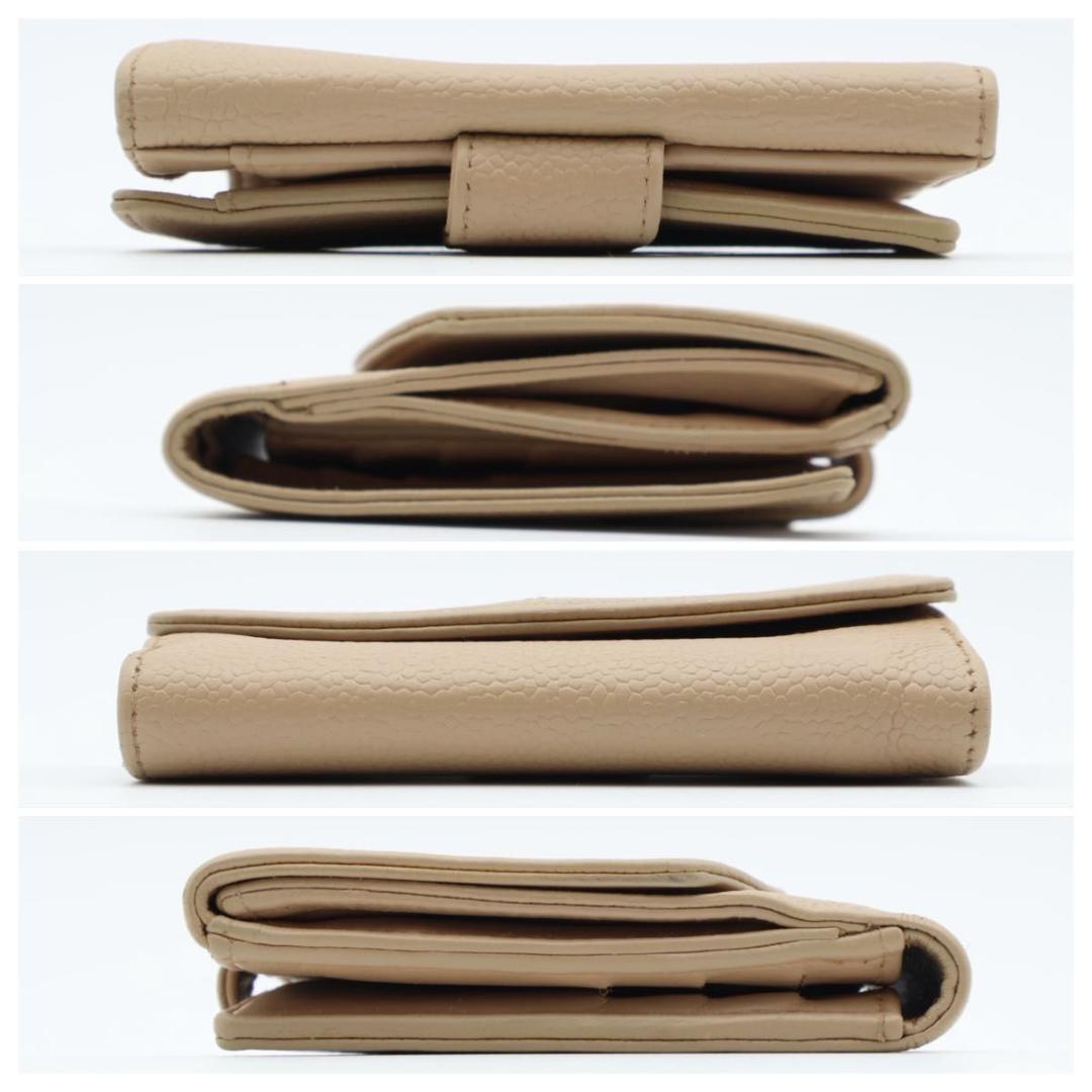 【極美品】CHANEL Wホック　二つ折り財布　ココマーク　キャビアスキン