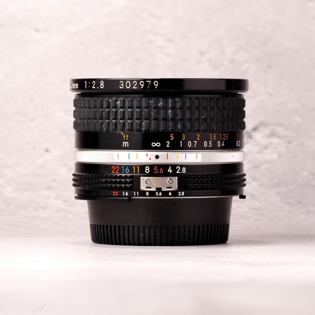 【ジャンク】ニコン Ai-s Nikkor 20mm F2.8 979