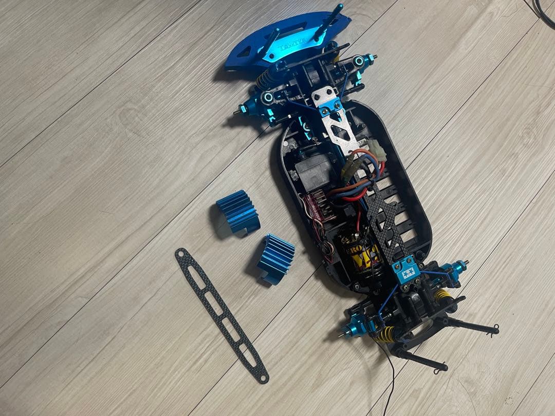 タミヤTT01カスタムパーツあり