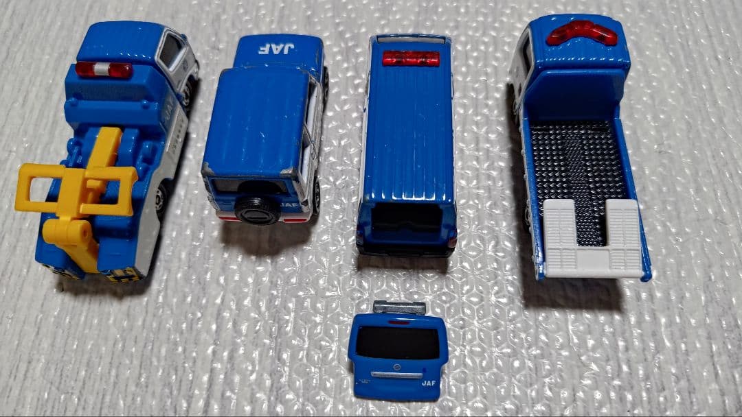 トミカ約190台まとめ売り＋道路セット