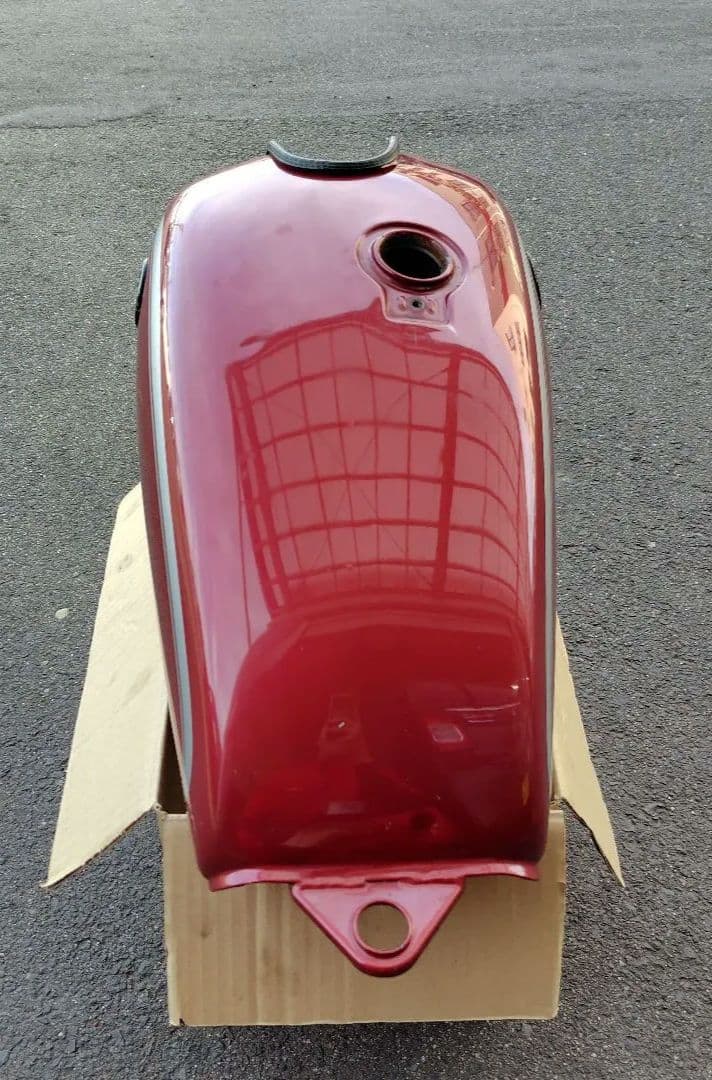 早い者勝ち SR400 SR500 純正タンク 再塗装品 キャブ車用