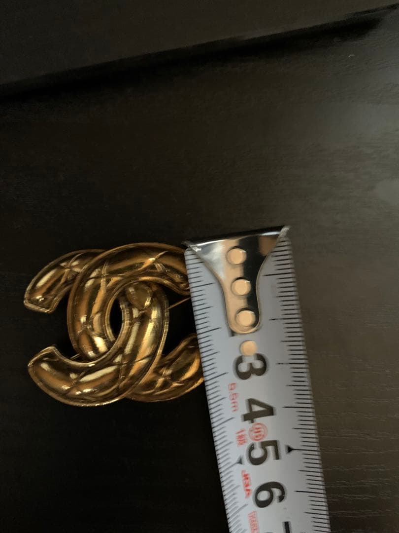 CHANEL ゴールド ヴィンテージ　ブローチ