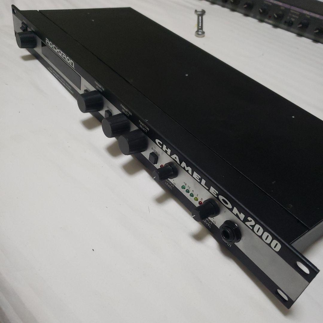 ROCKTRON CHAMELEON2000　1Uエフェクタ