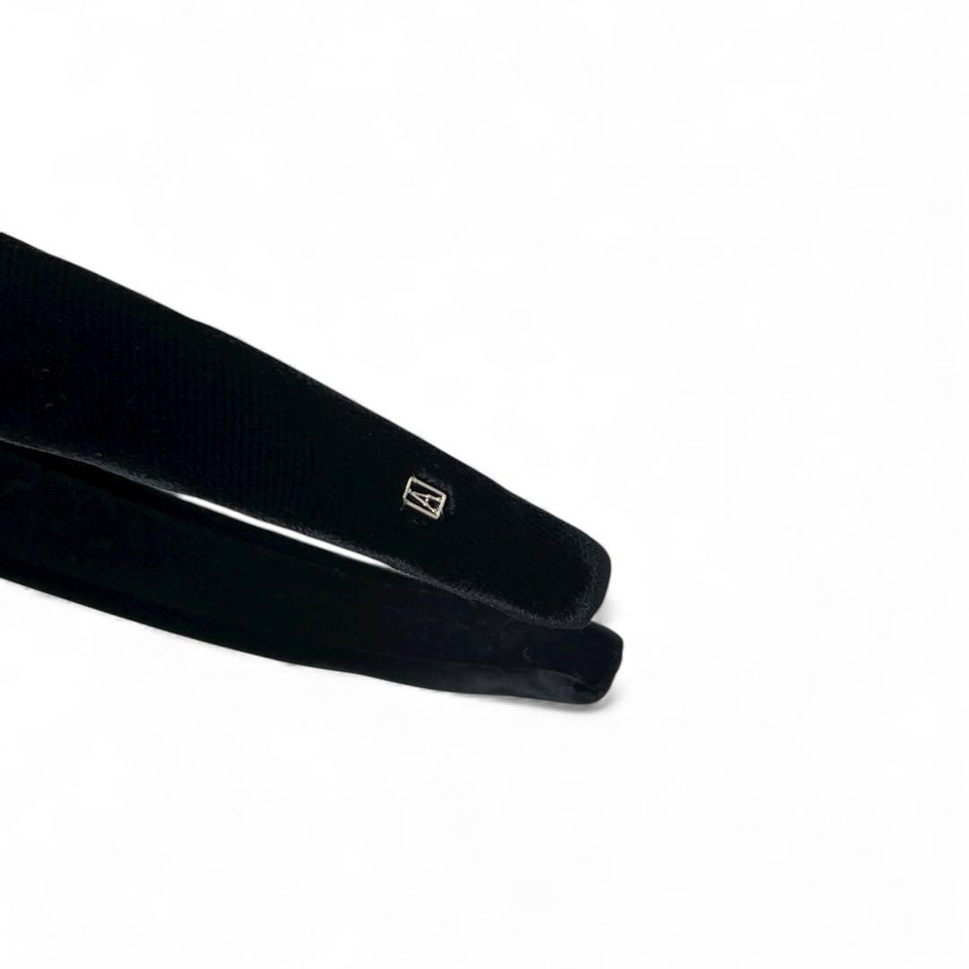 美品　アレクサンドルドゥパリ　カチューシャ ベロア　上品　ブラック　2.5 cm