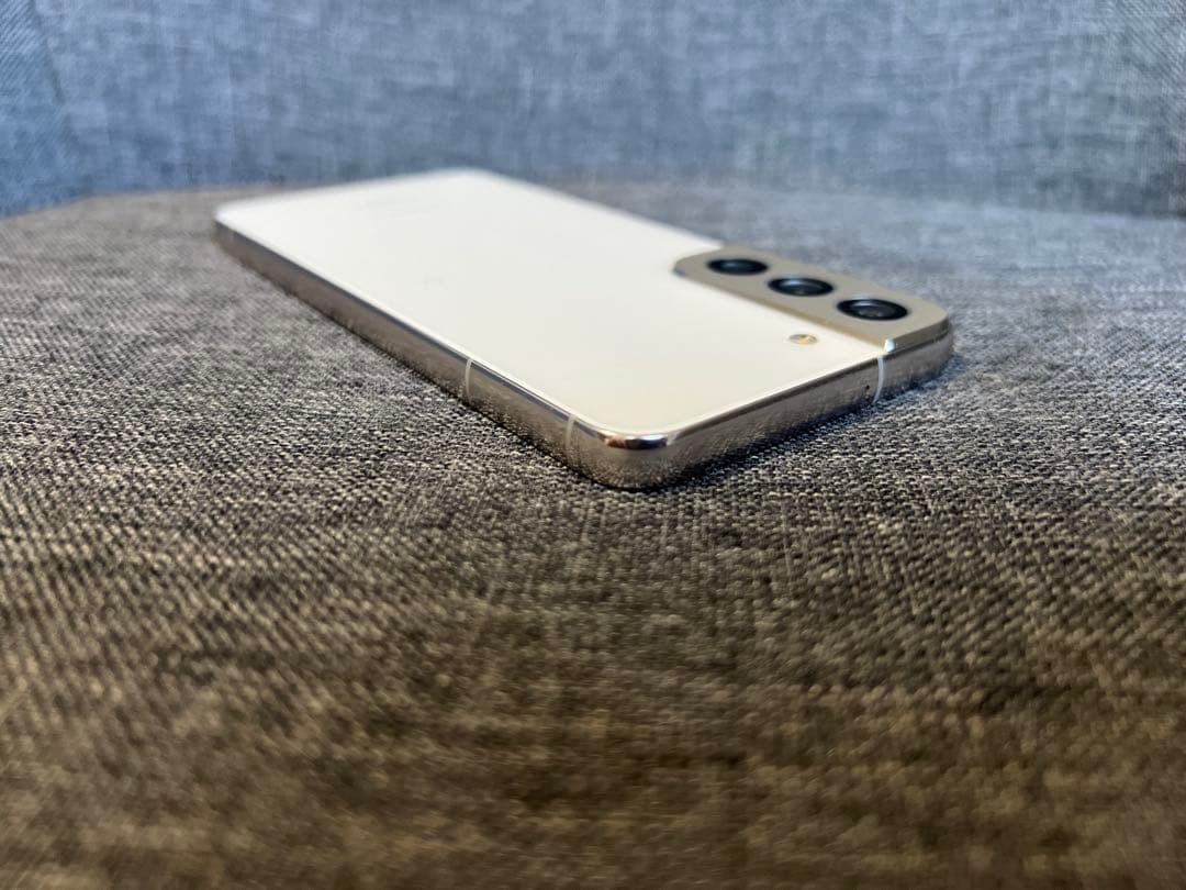 美品　Galaxy S22 256GB ファントムホワイト　SCG13