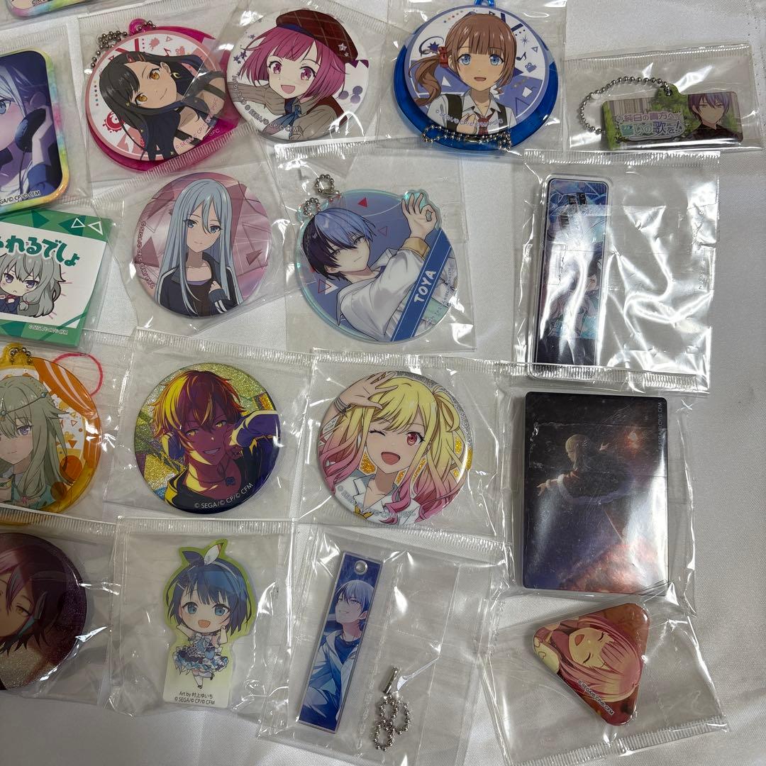 プロセカ 缶バッジ アクリルキーホルダー アクリルスタンド ラバスト まとめ