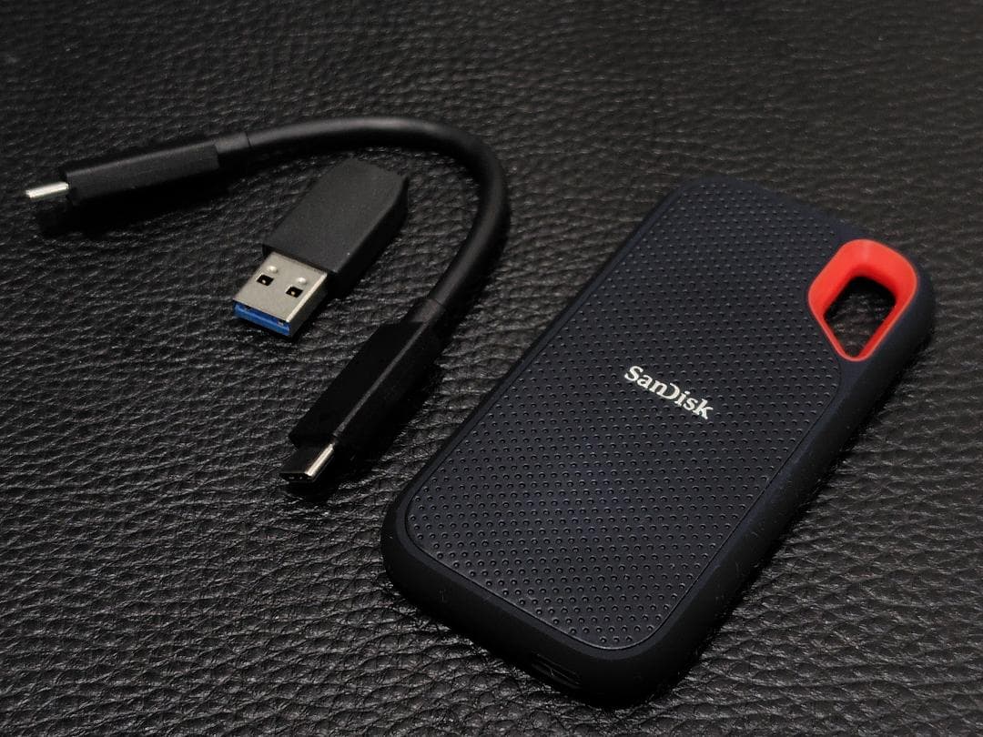 使用極少 SanDisk SSD 2TB EXTREAM
