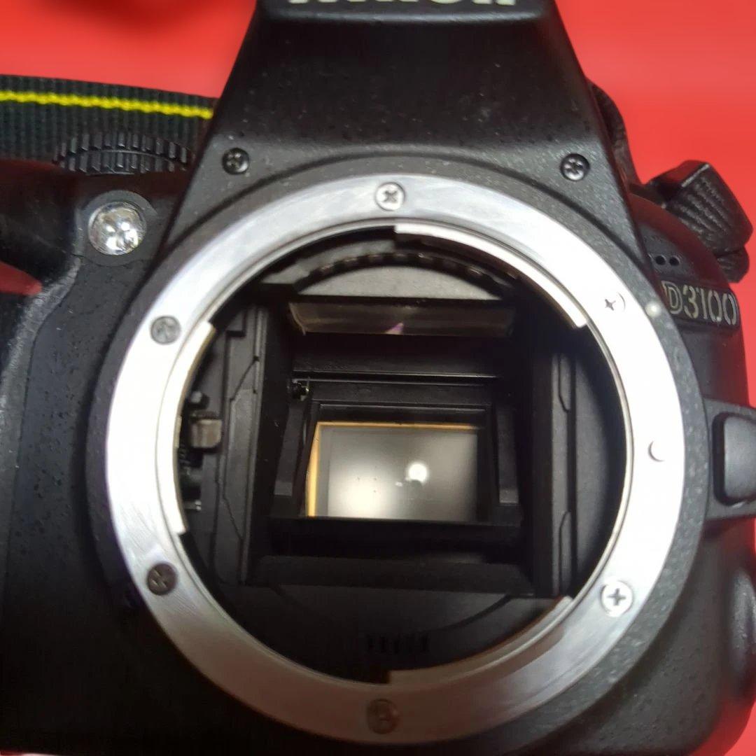 Nikon D3100 デジタル一眼レフカメラ