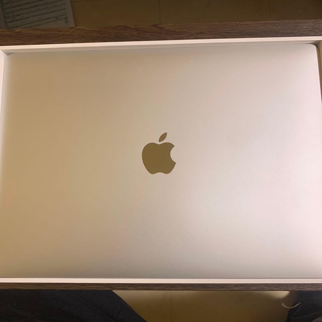 Apple MacBook Air 256GB シルバー 本体