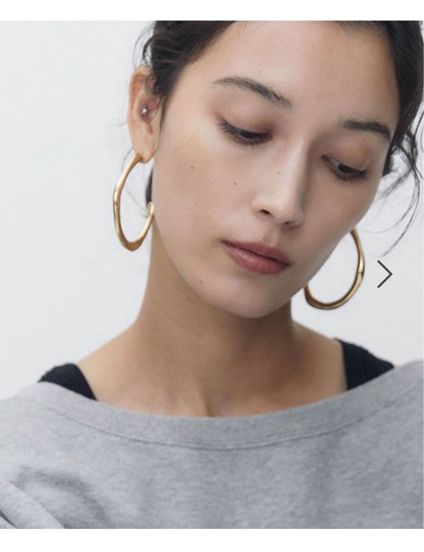 【新品】Curensology オーバルピアス