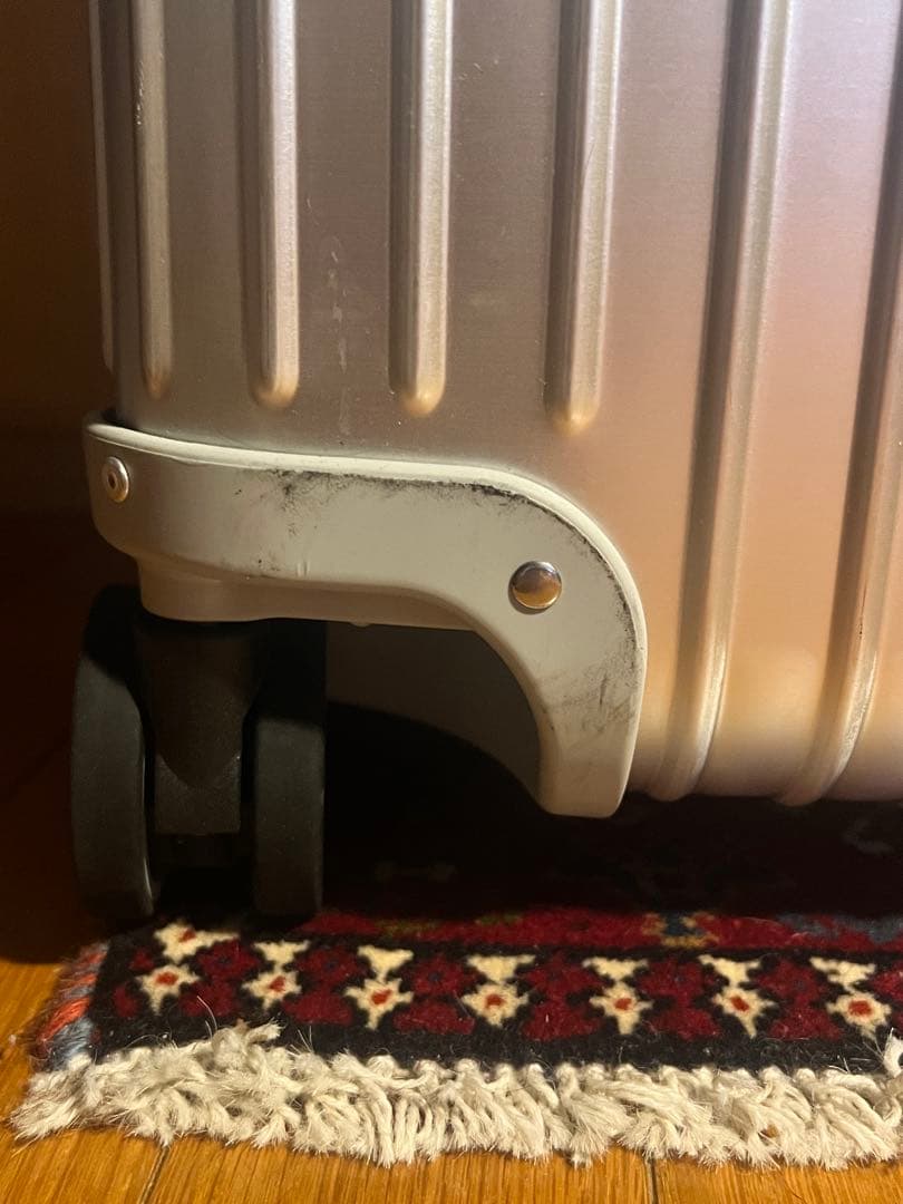 【生涯保証】 新古品 RIMOWA トランク プラス 105L シルバー