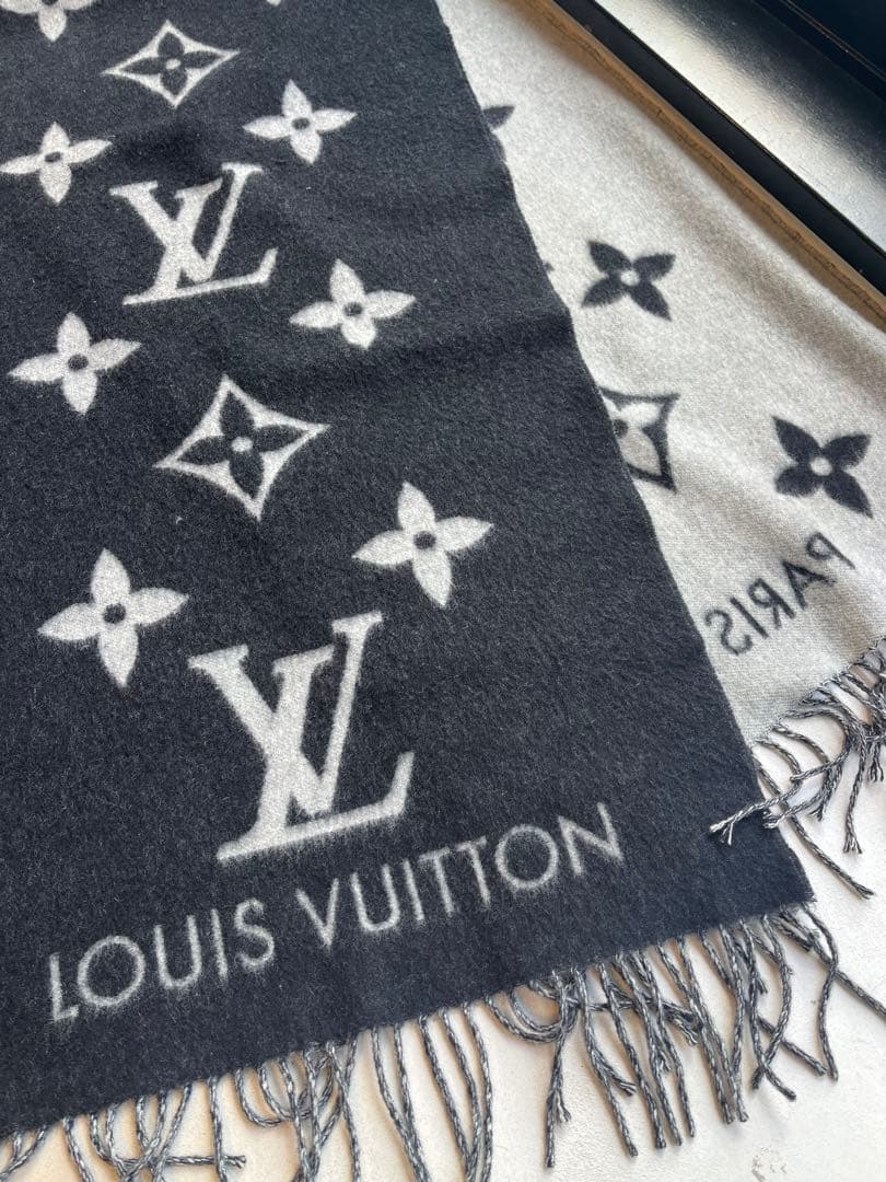 【新品未使用】LOUIS VUITTON マフラー ブラックグレー　カシミヤ