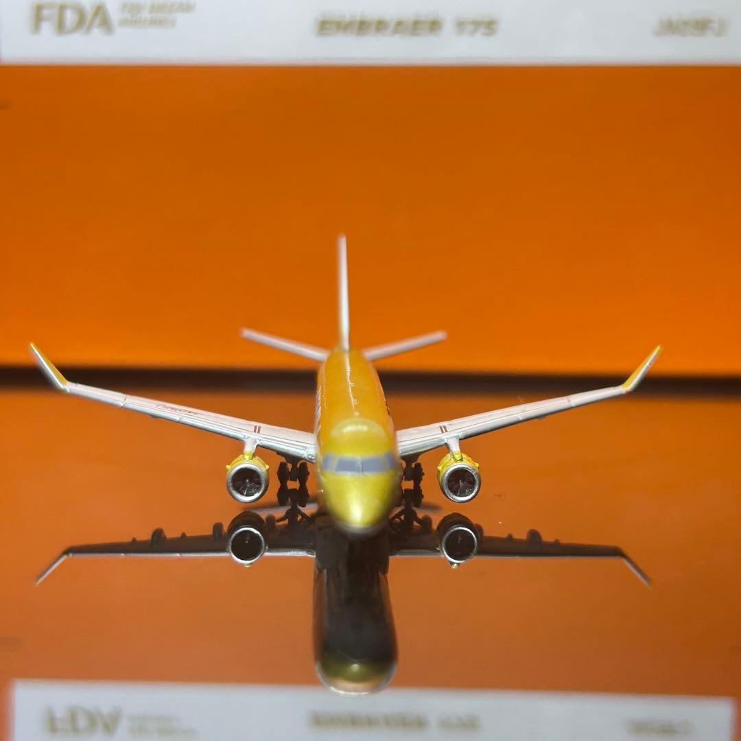 Jcwings FDA E175 JA09FJ ゴールド 1/400