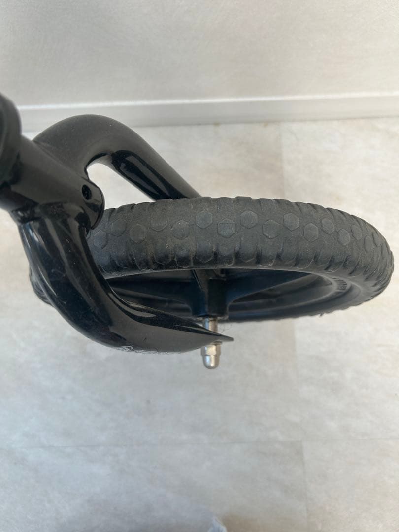 K価格　プロテクター付　STRIDER 限定カラー【サファリ】ストライダー