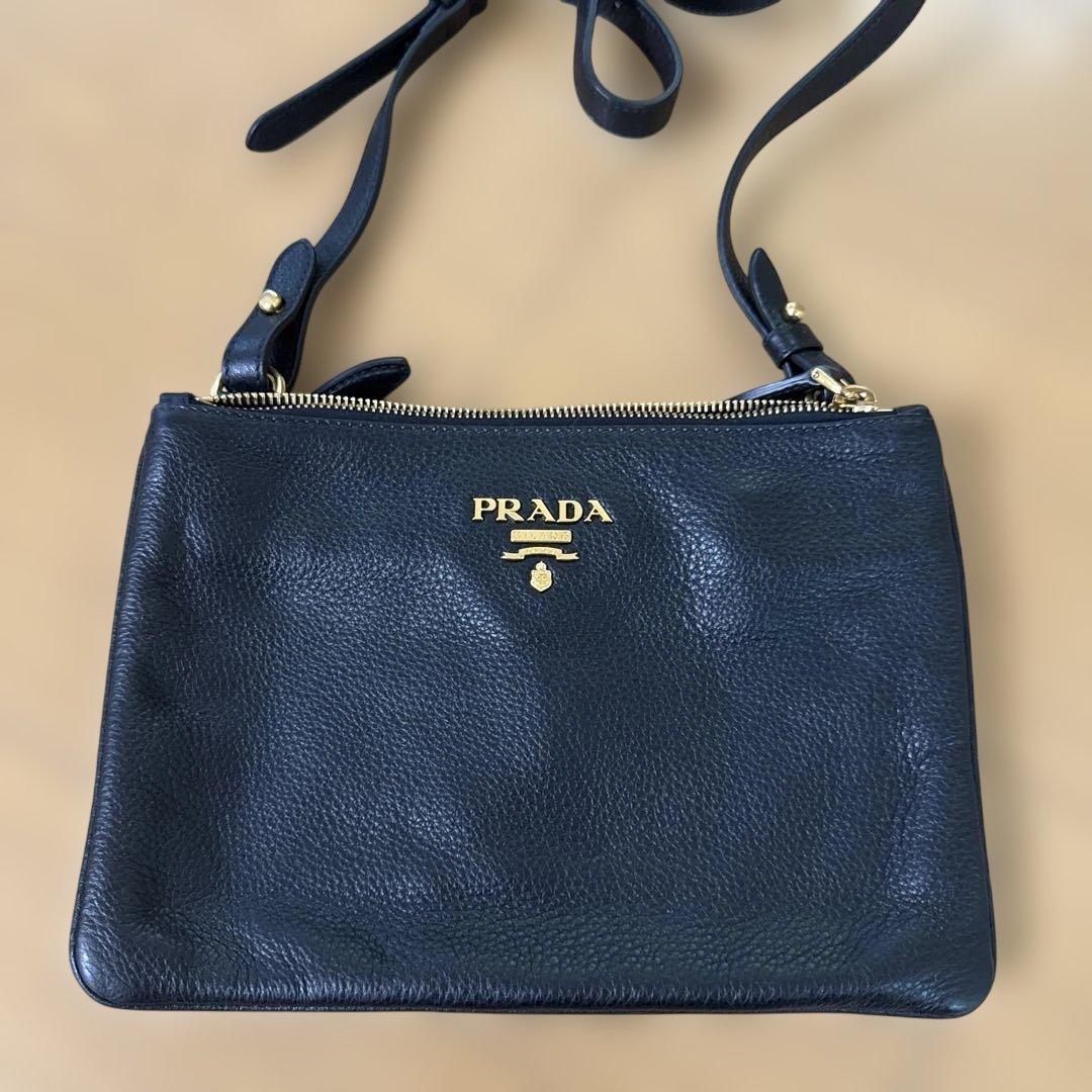 美品　PRADA 1BH046 レザージョルダーバックダブルポシェットブラック