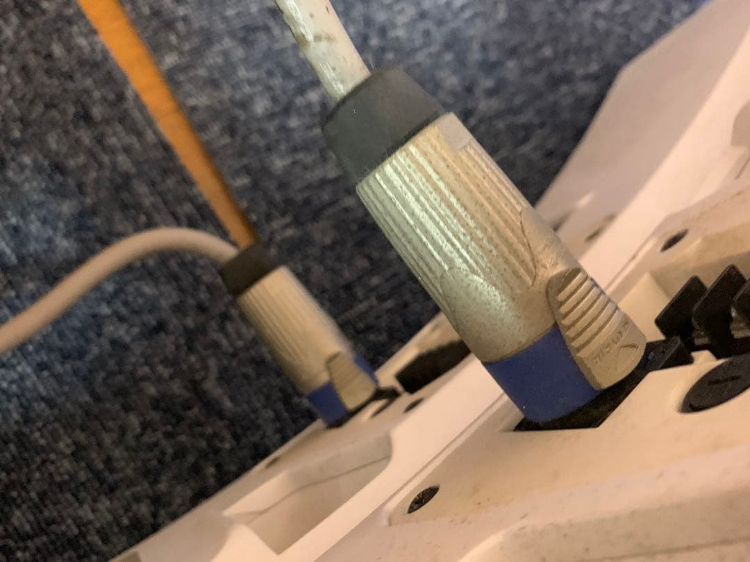 ④ 2本　BOSE Panaray System 502A スピーカー金具付