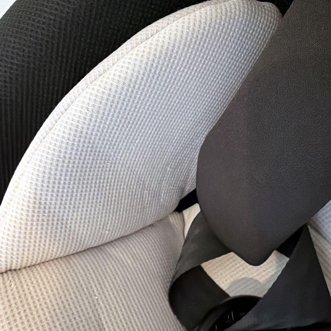 美品 Combi クルムーヴ スマート ISOFIX エッグショック