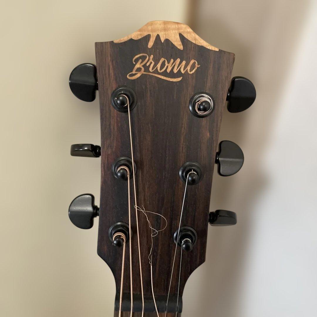 Bromo BAT2CE エレクトリックアコースティックギター ギターケース付き