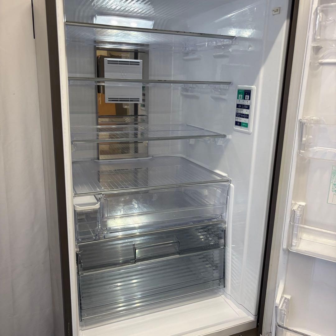 69　SHARP　冷蔵庫　400-500ℓ　両開き　中古　設置無料　安い‼️